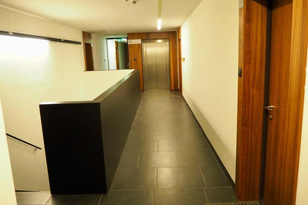 Wilanow Apartment Close To Town Hall And Palace Warsaw Exterior photo